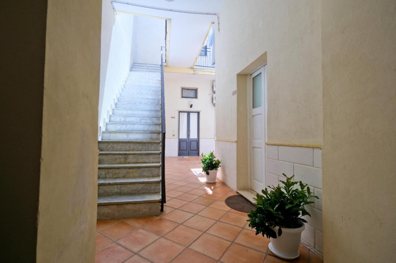 Monolocale Porta Napoli Apartman Brindisi Kültér fotó