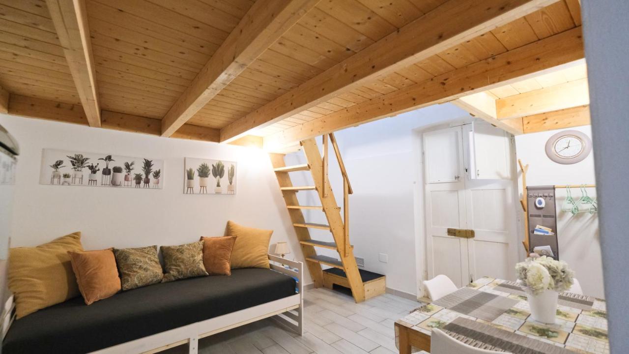 Monolocale Porta Napoli Apartman Brindisi Kültér fotó