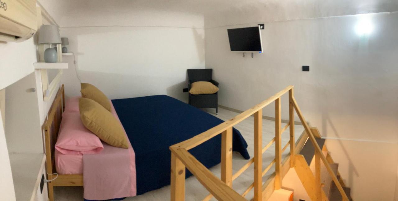 Monolocale Porta Napoli Apartman Brindisi Kültér fotó